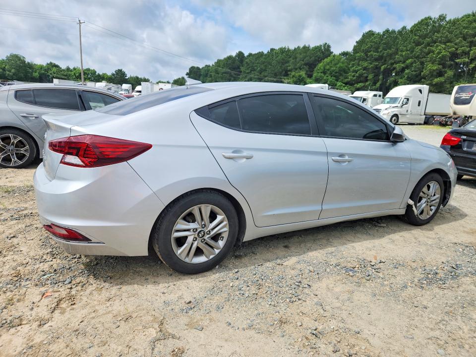 2019 Hyundai Elantra მანქანა იყიდება აუქციონზე, vin: KMHD84LF0KU738907, აუქციონის ნომერი: 57859246