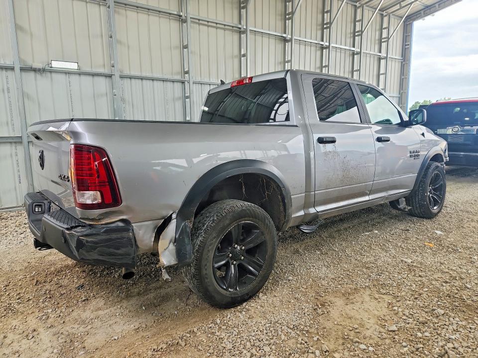 56256976 :رقم المزاد ، 1C6RR7LG1NS210821 vin ، 2022 Ram 1500 Classic مزاد بيع