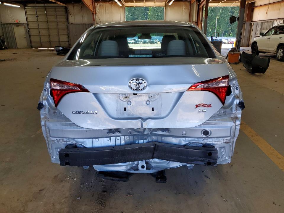 Продажа на аукционе авто 2018 Toyota Corolla, vin: 5YFBURHE3JP844185, номер лота: 57847386