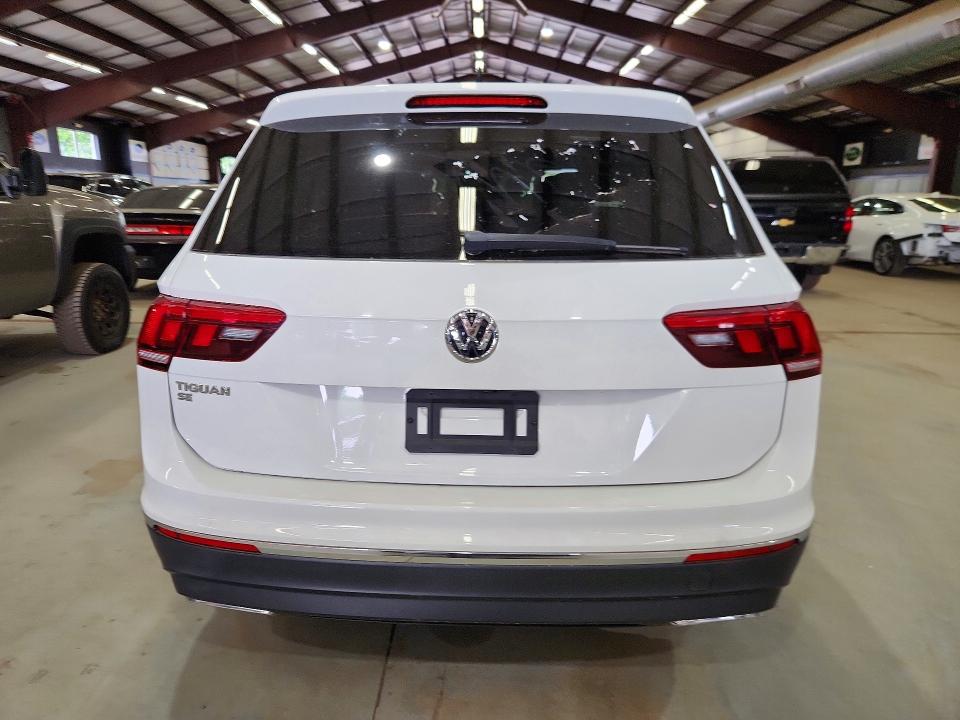 Продажа на аукционе авто 2021 Volkswagen Tiguan, vin: 3VV3B7AX6MM066102, номер лота: 56393156