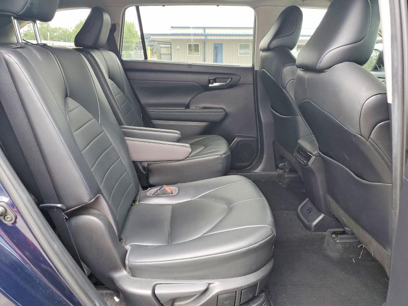 2021 Toyota Highlander მანქანა იყიდება აუქციონზე, vin: 5TDGBRCH3MS519139, აუქციონის ნომერი: 59600956