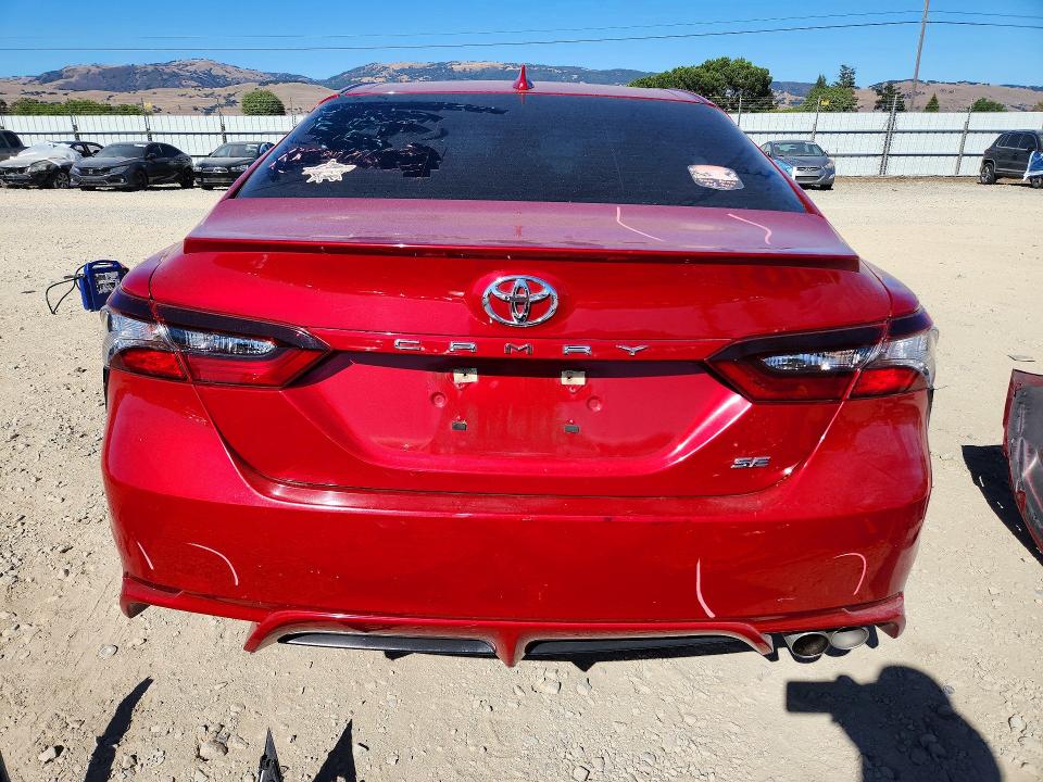 Продажа на аукционе авто 2021 Toyota Camry, vin: 4T1G11AK4MU414927, номер лота: 58108456