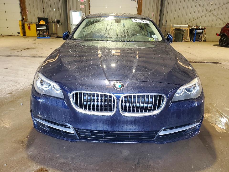 57714586 :رقم المزاد ، WBA5A7C51ED619013 vin ، 2014 Bmw 528 مزاد بيع