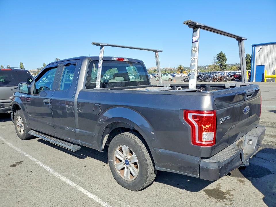 58606176 :رقم المزاد ، 1FTEX1CP1FKE42671 vin ، 2015 Ford F150 مزاد بيع