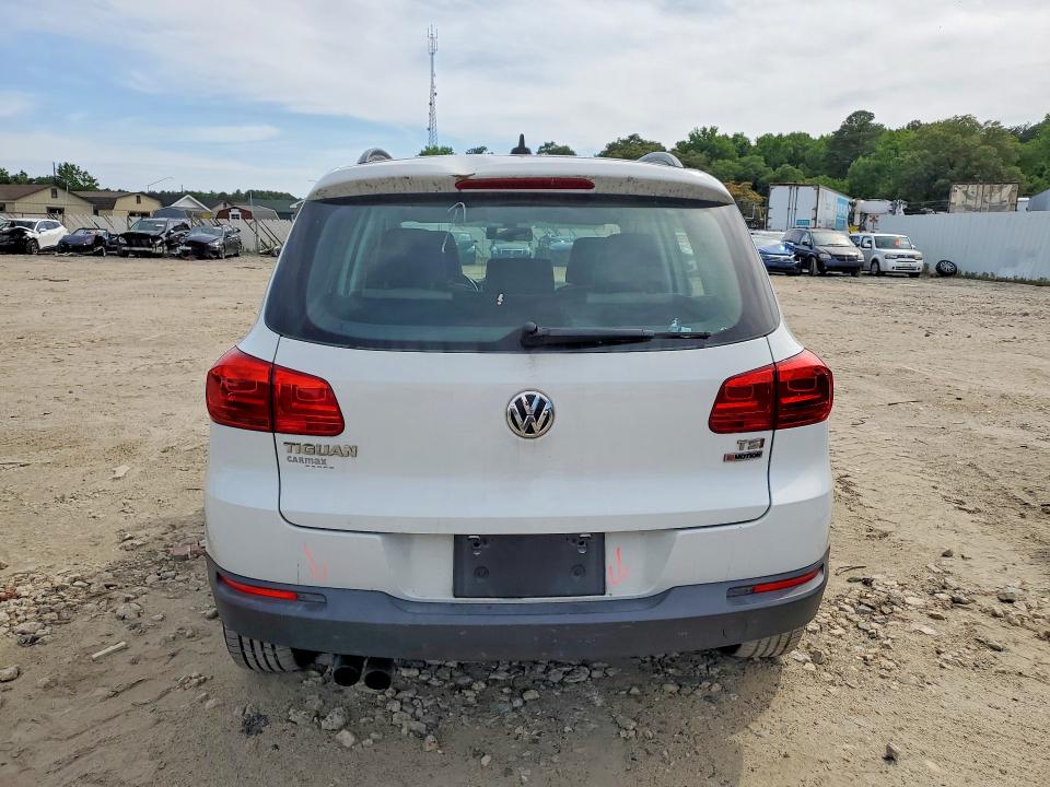 Продажа на аукционе авто 2017 Volkswagen Tiguan, vin: WVGBV7AX4HW511553, номер лота: 57461556