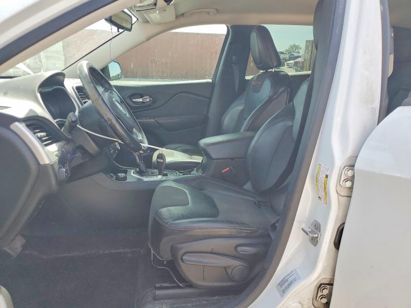 55814536 :رقم المزاد ، 1C4PJMBS6FW688044 vin ، 2015 Jeep Cherokee مزاد بيع
