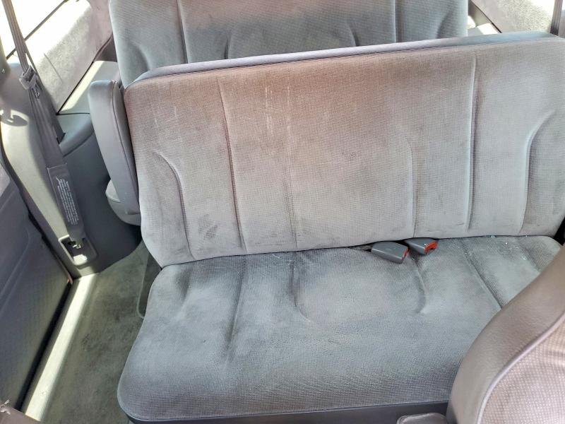 59184396 :رقم المزاد ، 2P4GH4535NR649321 vin ، 1992 Plymouth Voyager مزاد بيع
