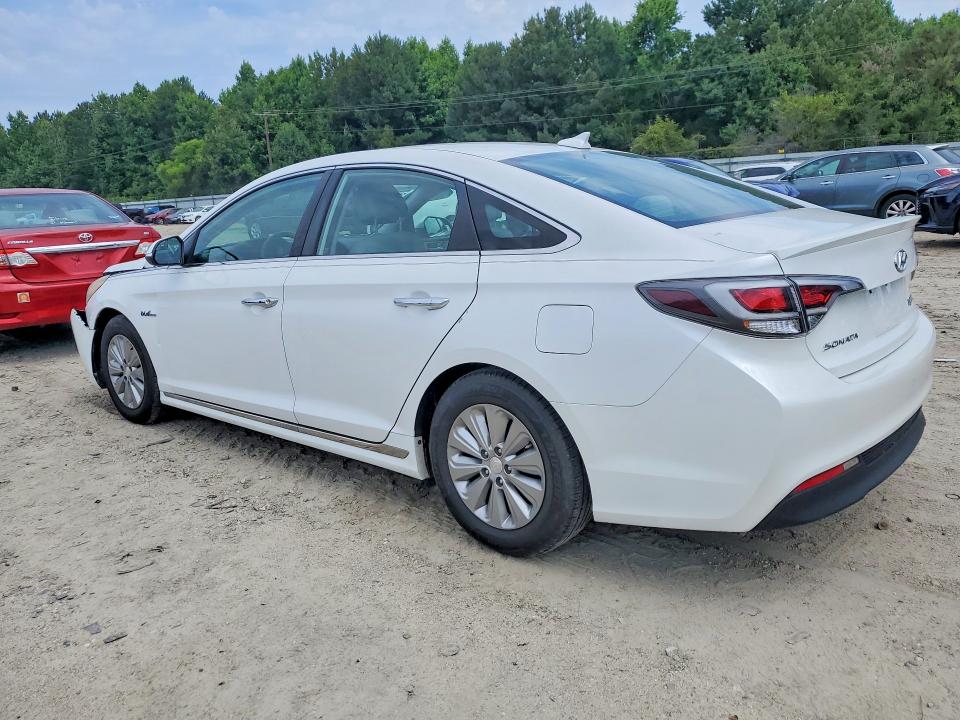 2016 Hyundai Sonata Hybrid მანქანა იყიდება აუქციონზე, vin: KMHE24L14GA040691, აუქციონის ნომერი: 57261036