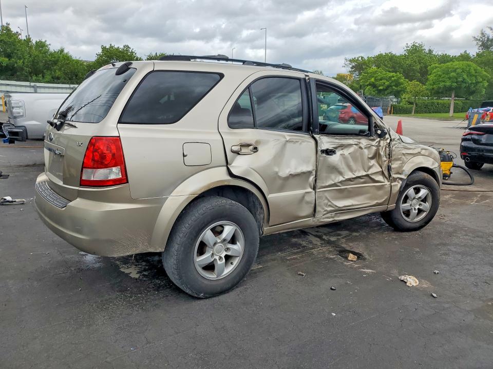 2006 Kia Sorento მანქანა იყიდება აუქციონზე, vin: KNDJC733665580991, აუქციონის ნომერი: 55850006