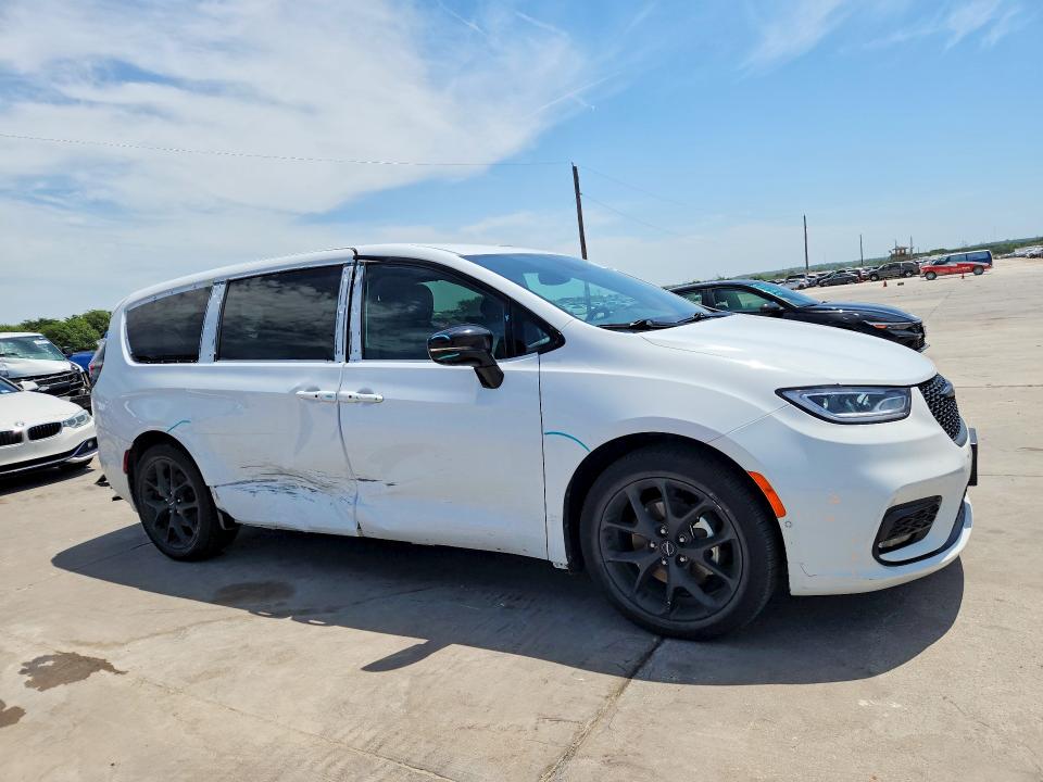 2024 Chrysler Pacifica მანქანა იყიდება აუქციონზე, vin: 2C4RC1BGXRR107722, აუქციონის ნომერი: 57239286