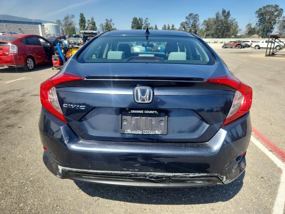 56543456 :رقم المزاد ، JHMFC1F37JX012663 vin ، 2018 Honda Civic مزاد بيع
