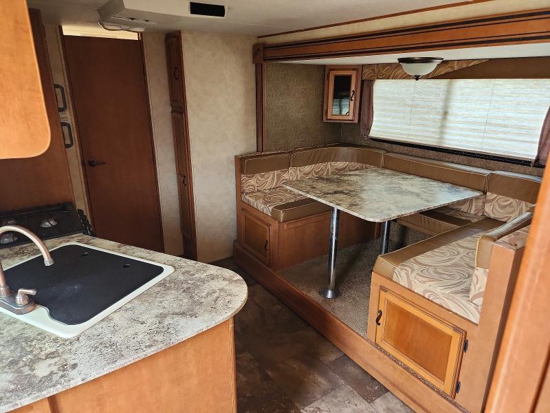 58982036 :رقم المزاد ، 5ZT2CXKB0DA002918 vin ، 2013 Coachman Recreational Vehicle (rv) مزاد بيع