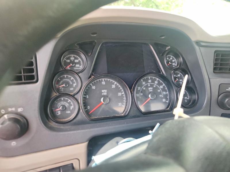 Продаж на аукціоні авто 2018 Peterbilt 579, vin: 1XPBDP9X3JD495485, номер лоту: 57146726