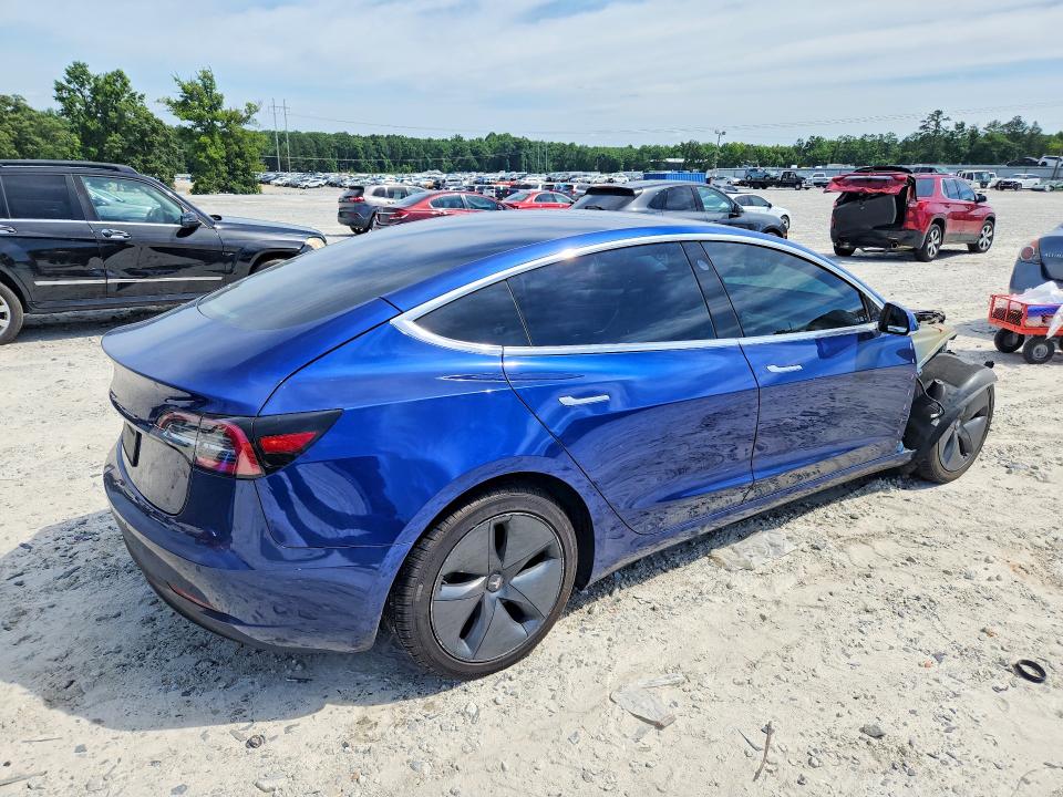 58491356 :رقم المزاد ، 5YJ3E1EA4KF436117 vin ، 2019 Tesla Model 3 مزاد بيع