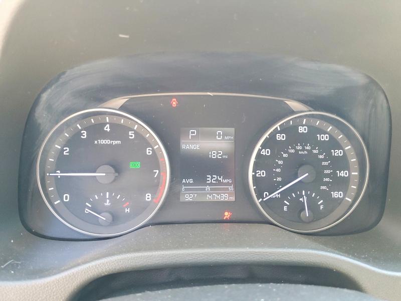 2017 Hyundai Elantra მანქანა იყიდება აუქციონზე, vin: 5NPD84LF7HH134245, აუქციონის ნომერი: 55846756