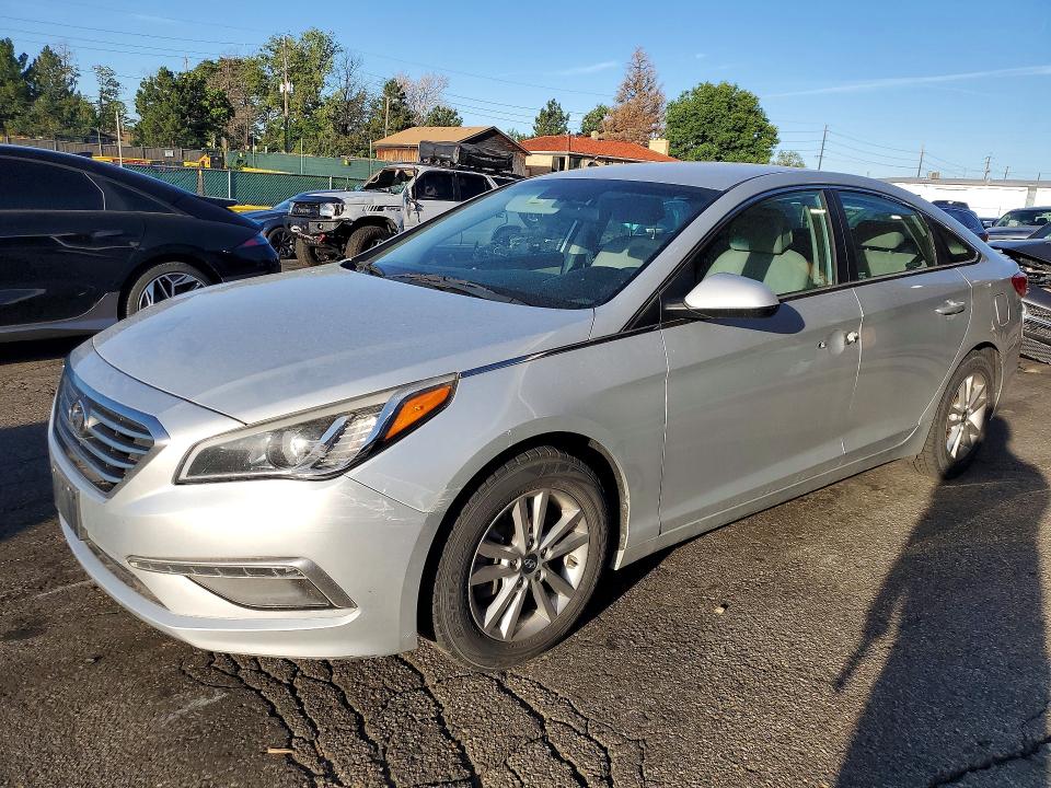 Продажа на аукционе авто 2015 Hyundai Sonata, vin: 5NPE24AF1FH131346, номер лота: 57081586