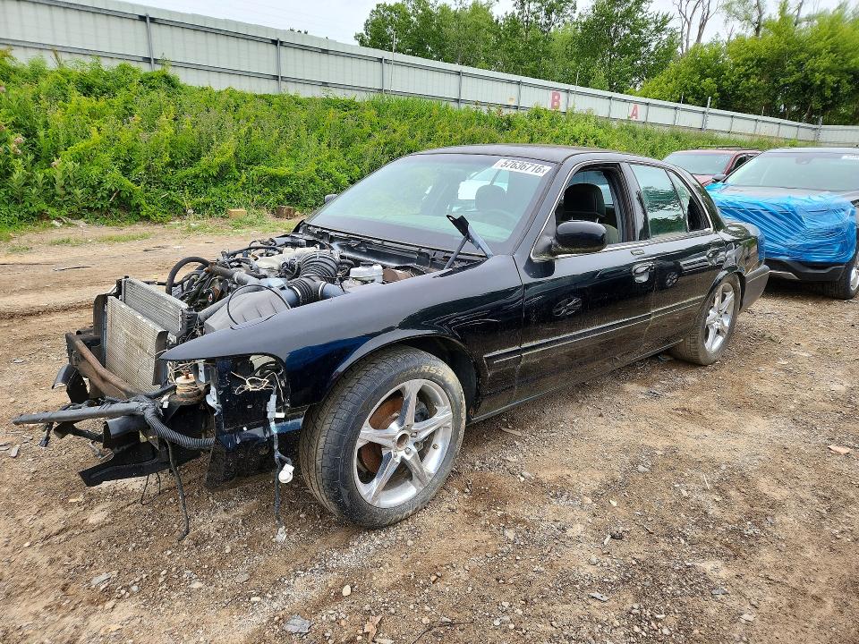 2003 Mercury Marauder მანქანა იყიდება აუქციონზე, vin: 2MEHM75V23X615318, აუქციონის ნომერი: 57636716