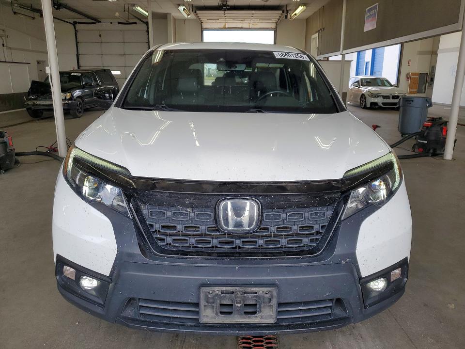 Продажа на аукционе авто 2019 Honda Passport, vin: 5FNYF8H52KB022697, номер лота: 58401266