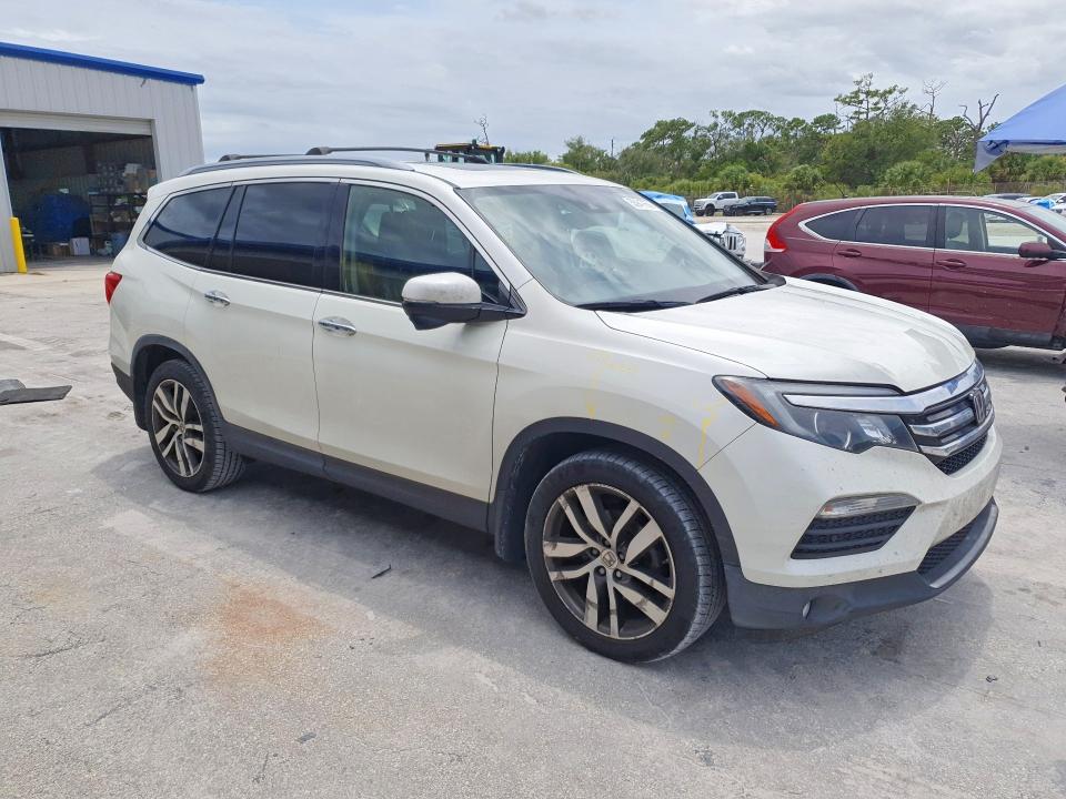 55947656 :رقم المزاد ، 5FNYF6H97HB044470 vin ، 2017 Honda Pilot مزاد بيع