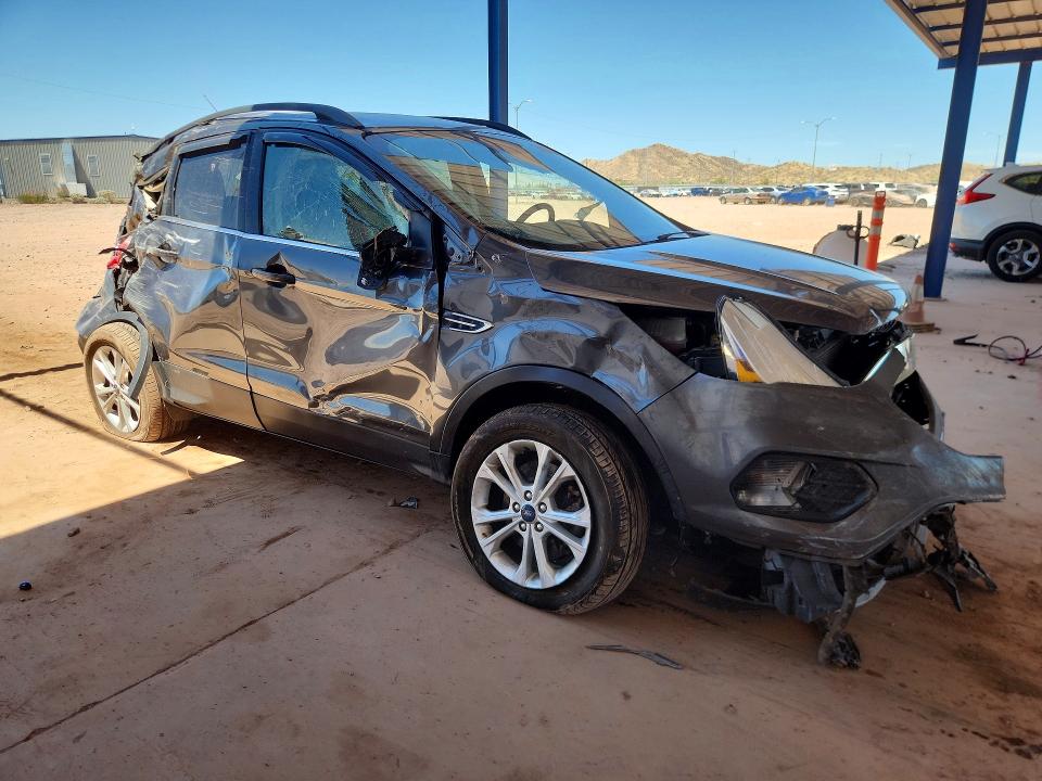 Продажа на аукционе авто 2017 Ford Escape, vin: 1FMCU0G96HUD85795, номер лота: 58099256