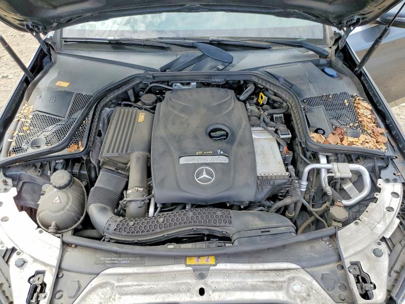 56890216 :رقم المزاد ، 55SWF4KB2GU097601 vin ، 2016 Mercedes-benz C مزاد بيع