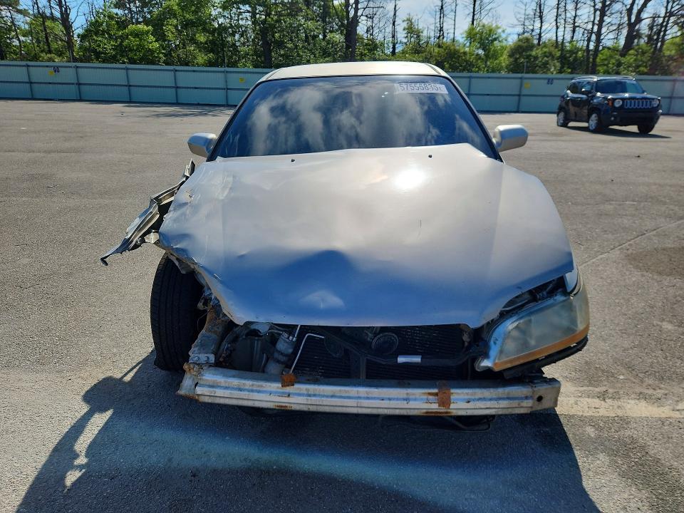 Продаж на аукціоні авто 1998 Honda Accord, vin: 1HGCG5647WA153432, номер лоту: 57556836