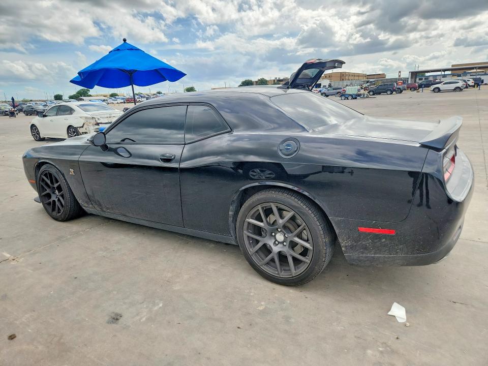 57048076 :رقم المزاد ، 2C3CDZFJXGH131422 vin ، 2016 Dodge Challenger مزاد بيع