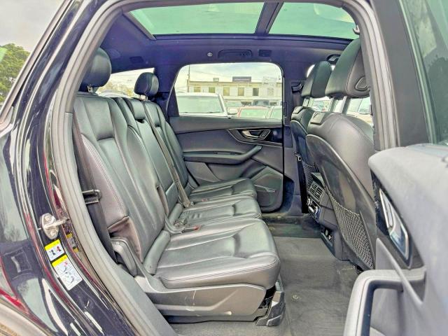 Продаж на аукціоні авто 2019 Audi Q7, vin: WA1LAAF7XKD008942, номер лоту: 58600176