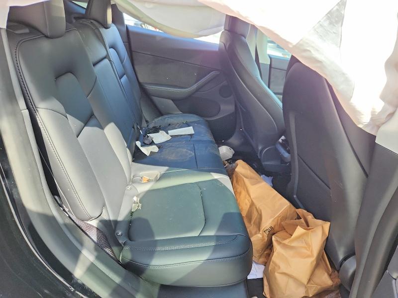 55975576 :رقم المزاد ، 7SAYGDEE4NF424819 vin ، 2022 Tesla Model Y مزاد بيع
