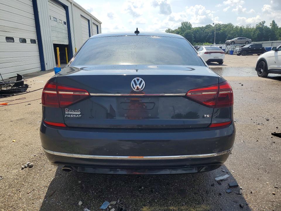 2017 Volkswagen Passat მანქანა იყიდება აუქციონზე, vin: 1VWDT7A30HC050270, აუქციონის ნომერი: 56933986