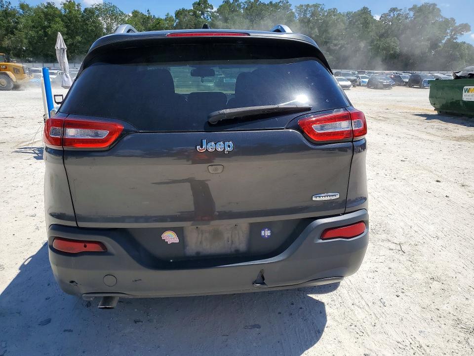 2017 Jeep Cherokee მანქანა იყიდება აუქციონზე, vin: 1C4PJLCB4HW522889, აუქციონის ნომერი: 58294886