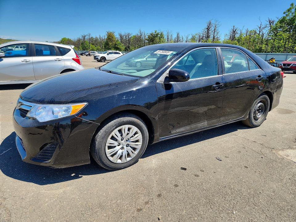 55758806 :رقم المزاد ، 4T1BD1FK7DU090527 vin ، 2013 Toyota Camry Hybrid مزاد بيع