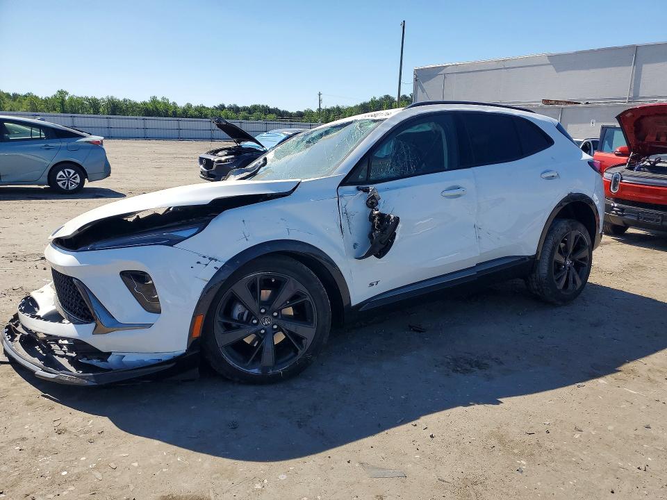 2025 Buick Envision მანქანა იყიდება აუქციონზე, vin: LRBFZLE49SD010677, აუქციონის ნომერი: 55680176