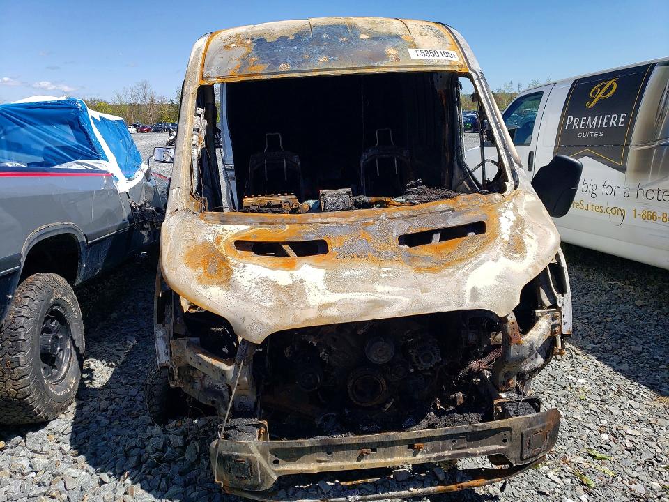 Продаж на аукціоні авто 2018 Ford Transit, vin: 1FTYR2CM0JKA60093, номер лоту: 55850106