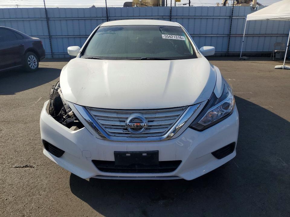 2016 Nissan Altima მანქანა იყიდება აუქციონზე, vin: 1N4AL3AP2GC228847, აუქციონის ნომერი: 55421316