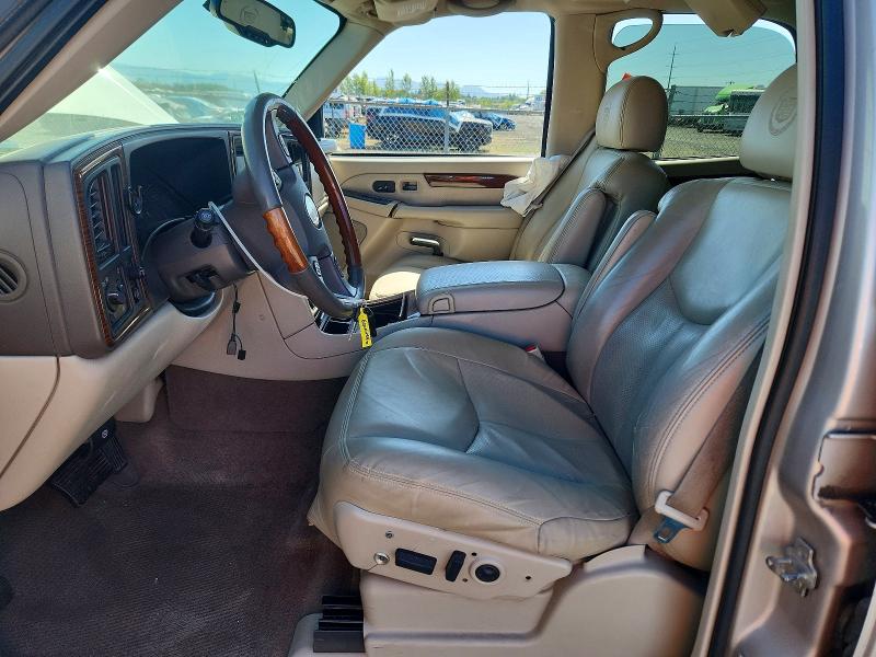 2004 Cadillac Escalade მანქანა იყიდება აუქციონზე, vin: 1GYEK63N64R228347, აუქციონის ნომერი: 57839846
