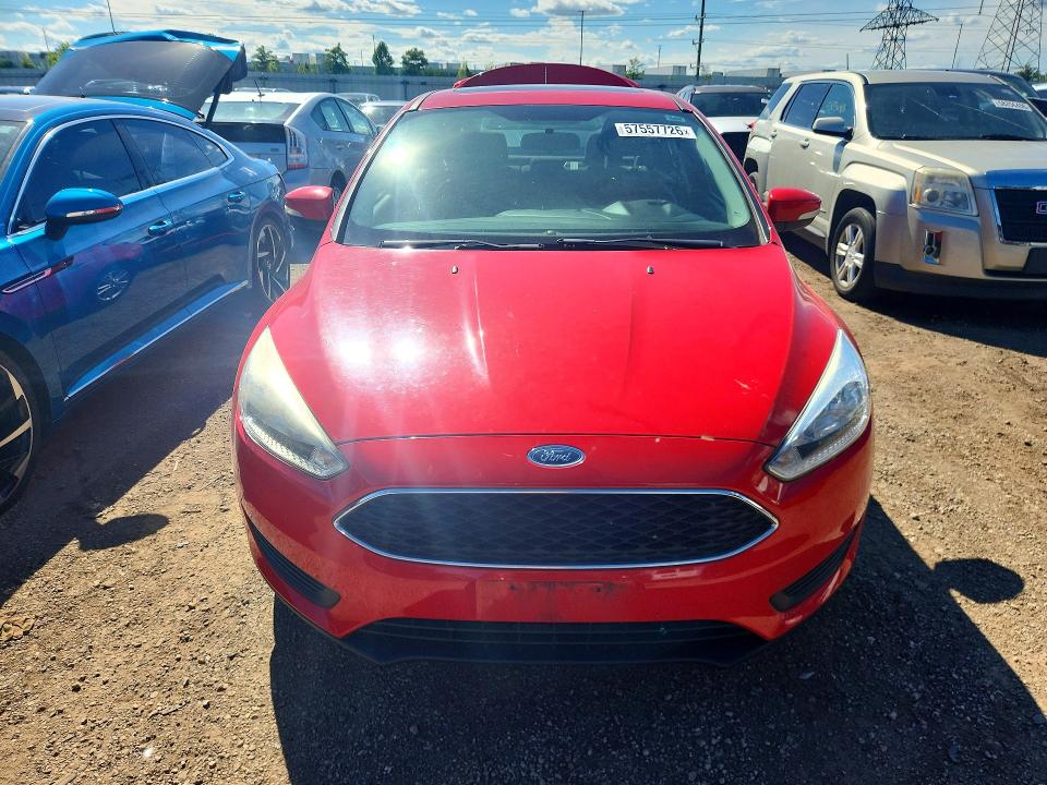57557726 :رقم المزاد ، 1FADP3F28FL342414 vin ، 2015 Ford Focus مزاد بيع
