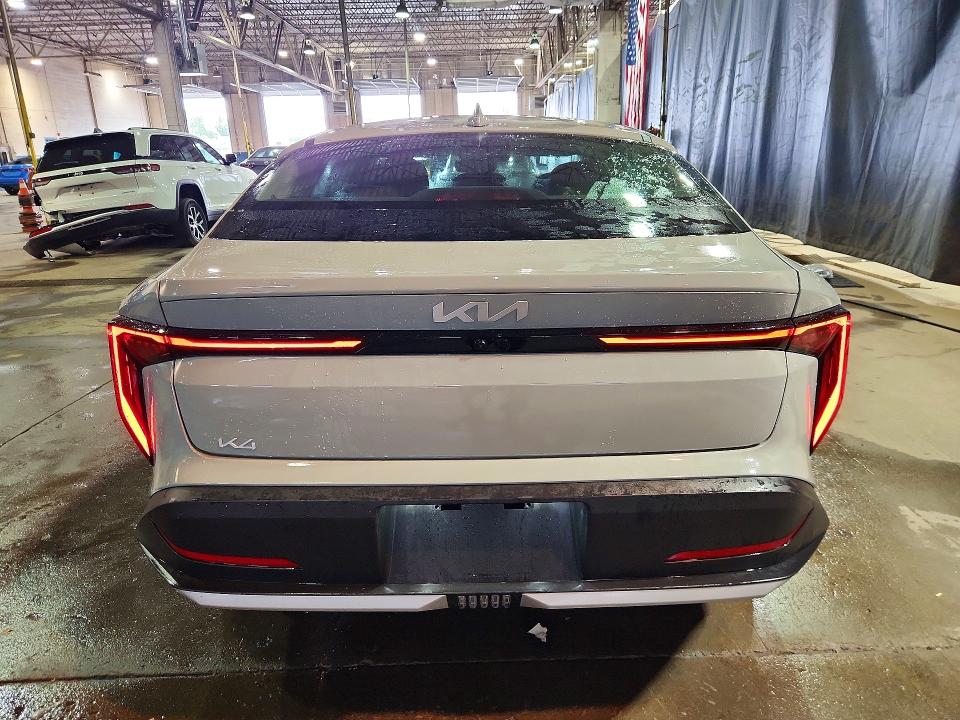 2026 Kia K4 მანქანა იყიდება აუქციონზე, vin: 3KPFT4DE0TE301684, აუქციონის ნომერი: 58113796