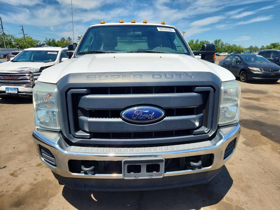 56240266 :رقم المزاد ، 1FT7X2B60FEC07510 vin ، 2015 Ford F250 مزاد بيع