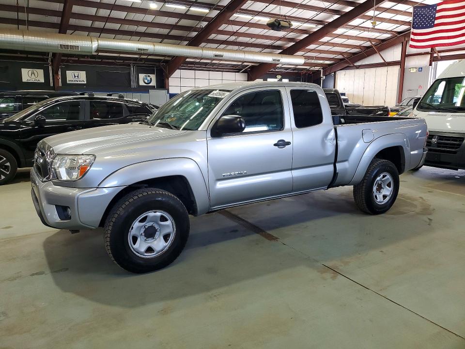 56985606 :رقم المزاد ، 5TFUU4EN0EX106609 vin ، 2014 Toyota Tacoma مزاد بيع