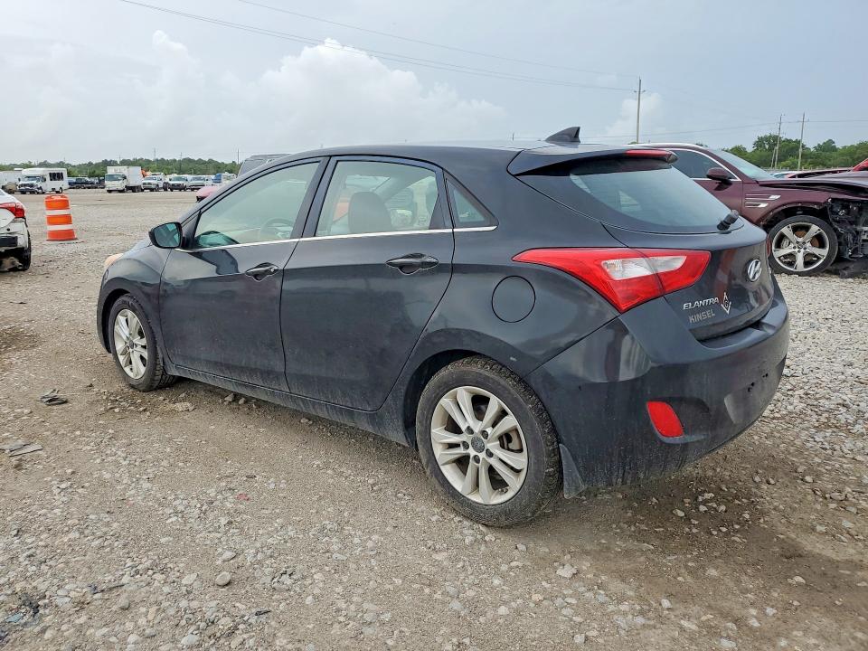 2013 Hyundai Elantra Gt მანქანა იყიდება აუქციონზე, vin: KMHD35LE8DU040012, აუქციონის ნომერი: 57069366