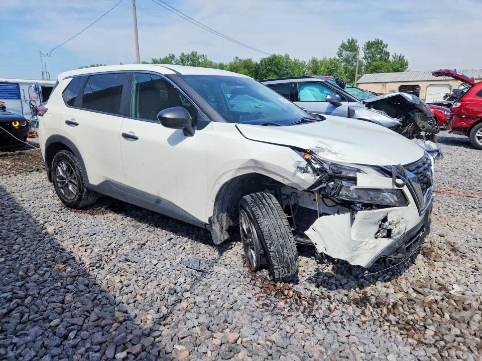 Продажа на аукционе авто 2023 Nissan Rogue, vin: 5N1BT3AB2PC775261, номер лота: 56102796
