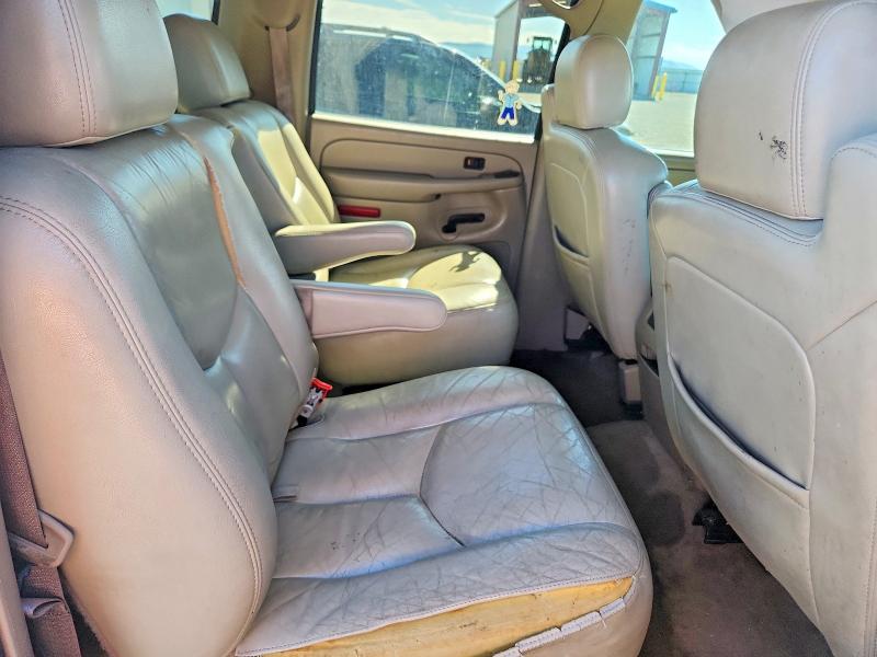 2006 Chevrolet Suburban მანქანა იყიდება აუქციონზე, vin: 3GNFK16Z06G112342, აუქციონის ნომერი: 55657766