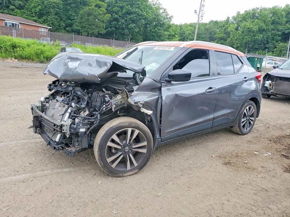 56040316 :رقم المزاد ، 3N1CP5CV4LL566203 vin ، 2020 Nissan Kicks مزاد بيع