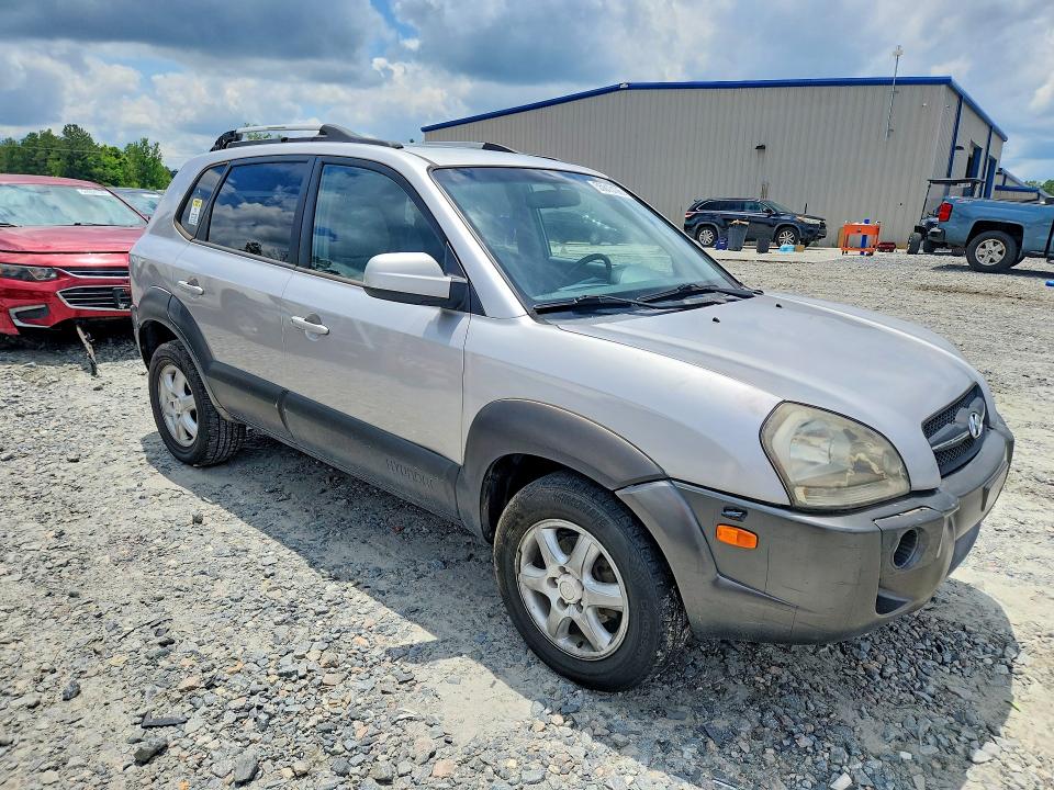 2005 Hyundai Tucson მანქანა იყიდება აუქციონზე, vin: KM8JN12D05U131307, აუქციონის ნომერი: 55613126