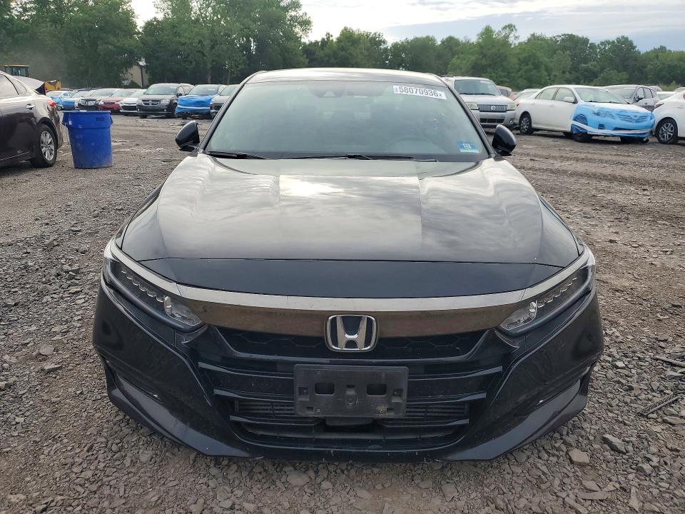 Aukcja sprzedaży 2018 Honda Accord, vin: 1HGCV1F37JA266490, numer aukcji: 58070936