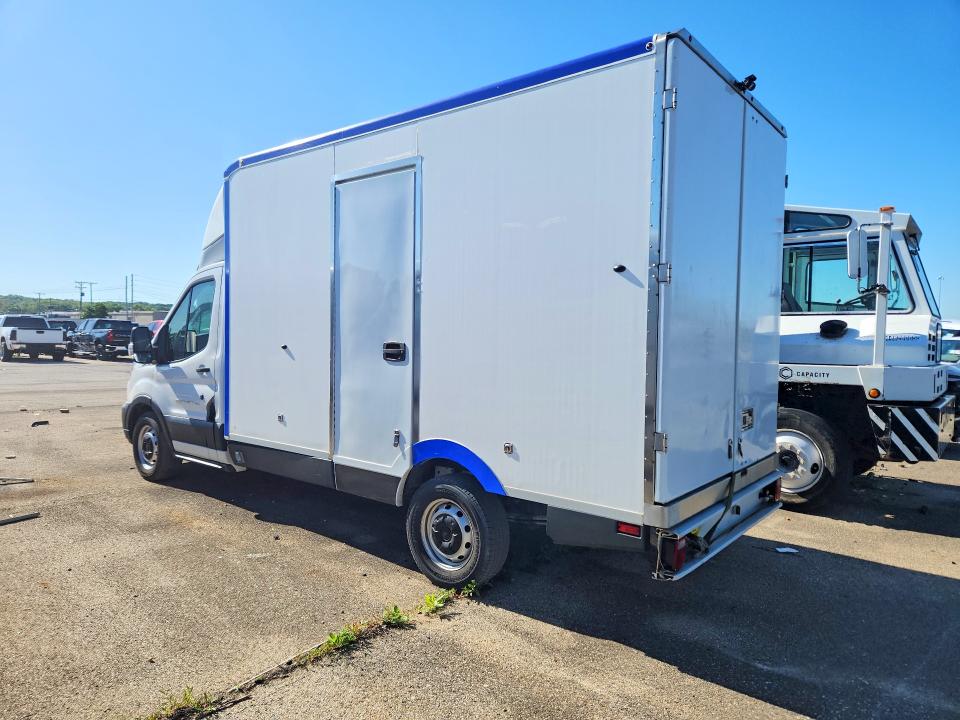 Продаж на аукціоні авто 2022 Ford Transit, vin: 1FDBW5Z84NKA39758, номер лоту: 55304756