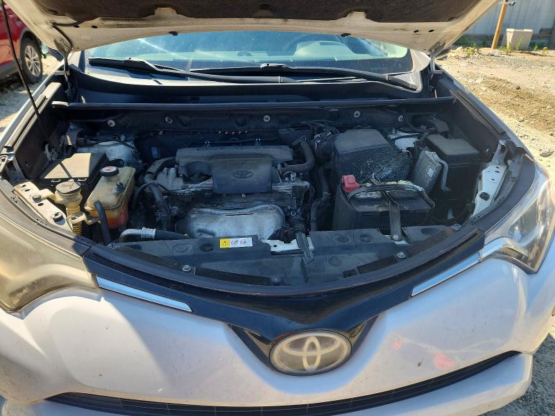 58799836 :رقم المزاد ، JTMBFREV1JJ727241 vin ، 2018 Toyota Rav4 مزاد بيع