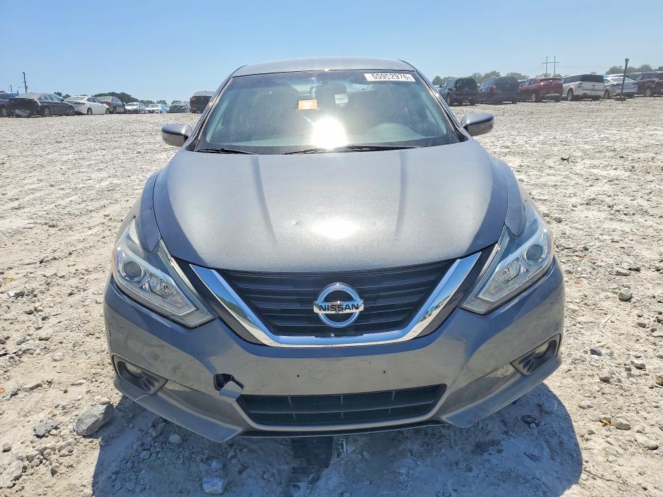 55952976 :رقم المزاد ، 1N4AL3AP3JC270967 vin ، 2018 Nissan Altima مزاد بيع