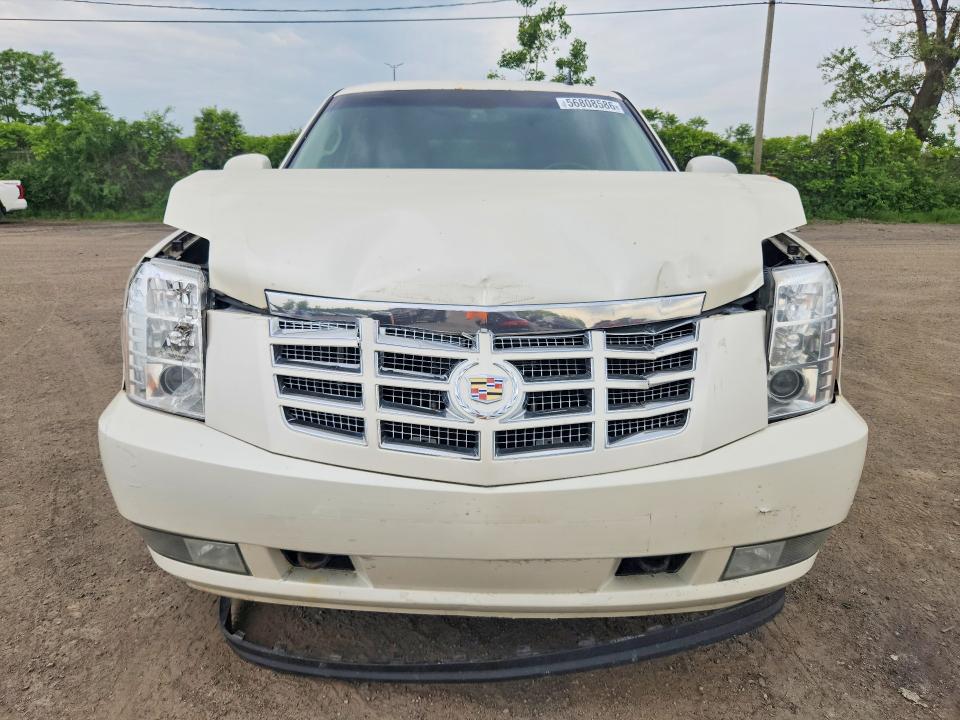 2011 Cadillac Escalade მანქანა იყიდება აუქციონზე, vin: 1GYS4BEF4BR230297, აუქციონის ნომერი: 56808586